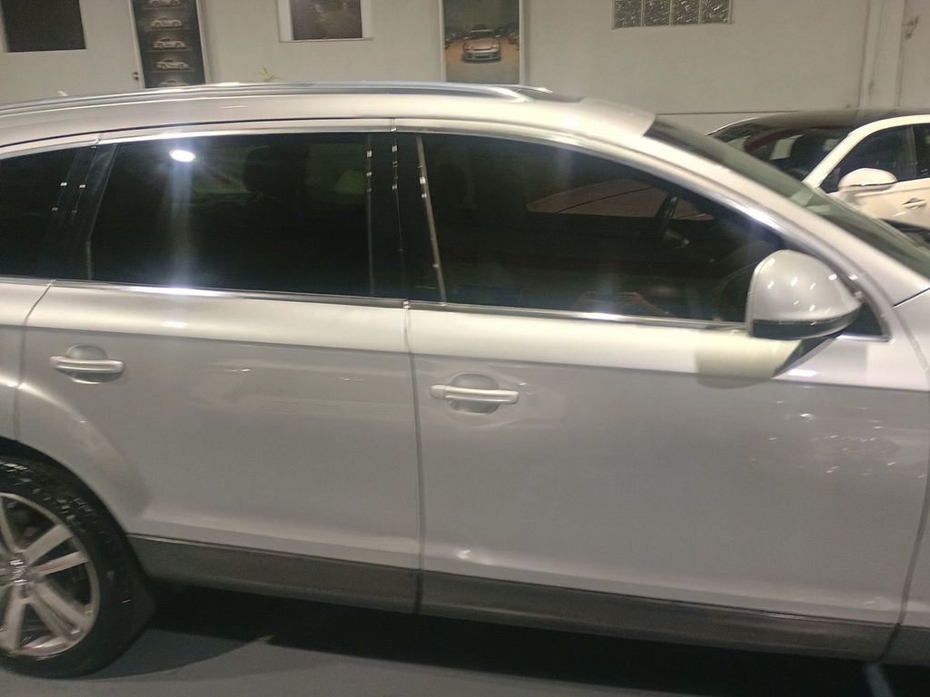 2010 Audi Q7 quattro 4dr 3.6L Premium Plus Clean AutoCheck Florida SUV - 22981031 - 21