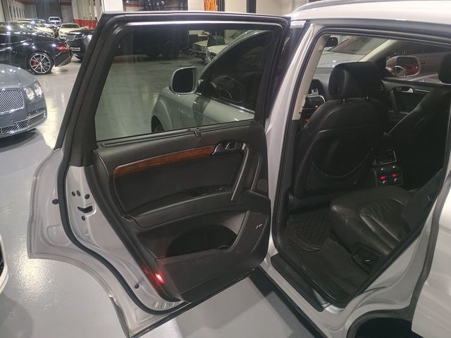 2010 Audi Q7 quattro 4dr 3.6L Premium Plus Clean AutoCheck Florida SUV - 22981031 - 40