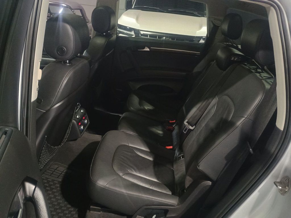 2010 Audi Q7 quattro 4dr 3.6L Premium Plus Clean AutoCheck Florida SUV - 22981031 - 42