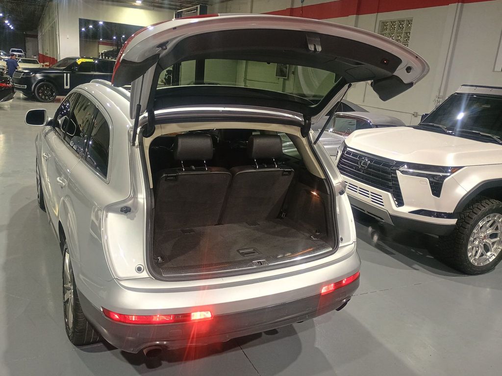 2010 Audi Q7 quattro 4dr 3.6L Premium Plus Clean AutoCheck Florida SUV - 22981031 - 63