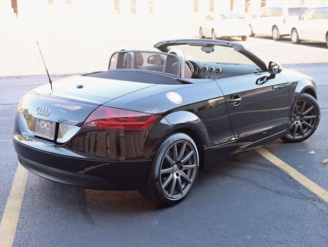 2010 Audi TT Roadster 2dr Roadster S tronic quattro 2.0T Prestige - 22665597 - 3