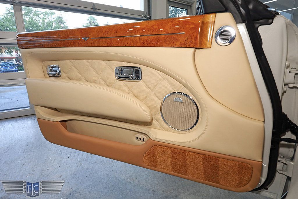 2010 Bentley Azure 2dr Convertible T - 23058282 - 16