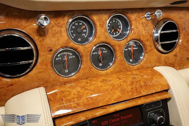 2010 Bentley Azure 2dr Convertible T - 23058282 - 25