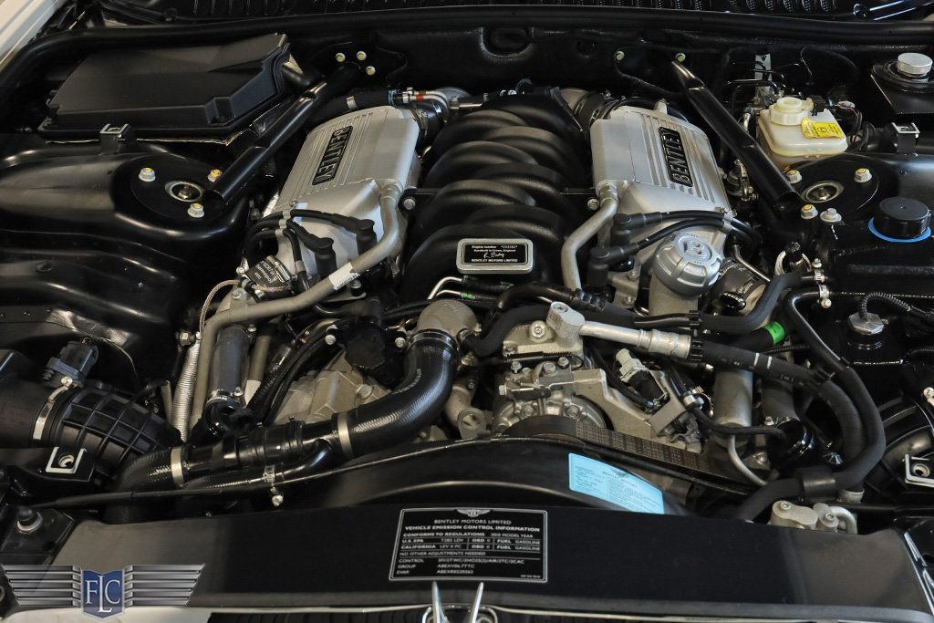 2010 Bentley Azure 2dr Convertible T - 23058282 - 33