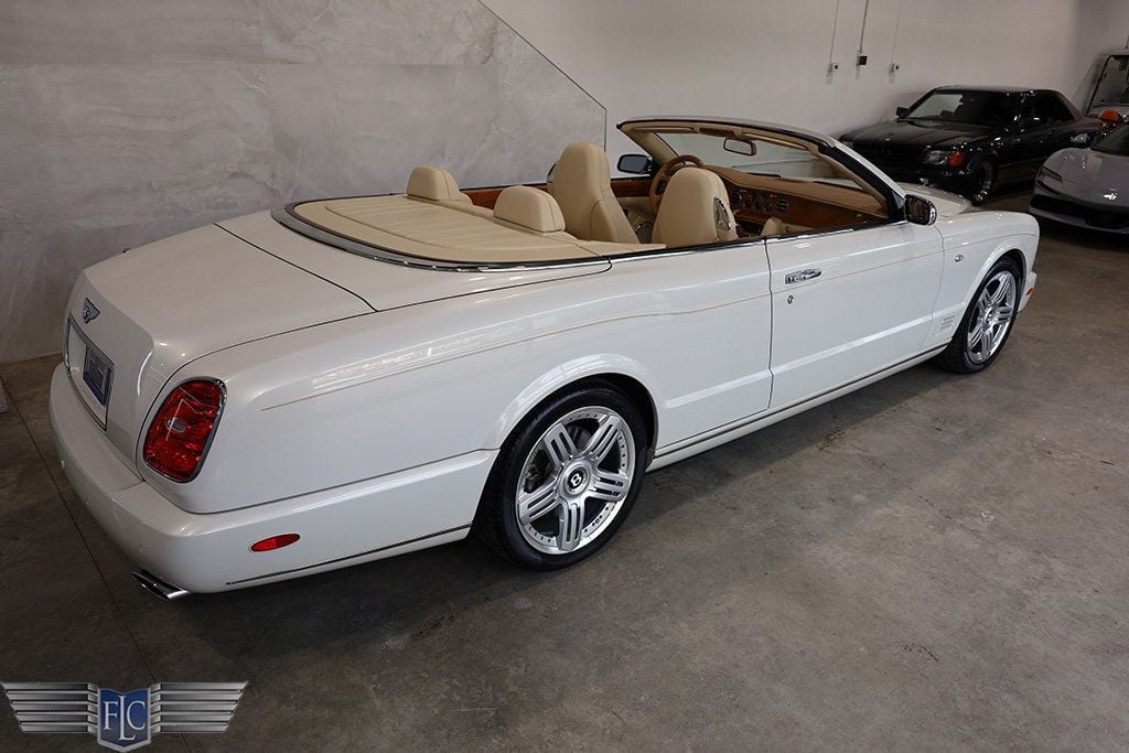 2010 Bentley Azure T Convertible - 22574902 - 44