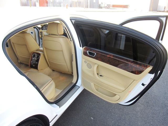 2010 Bentley Continental Flying Spur 4dr Sedan - 22766694 - 31