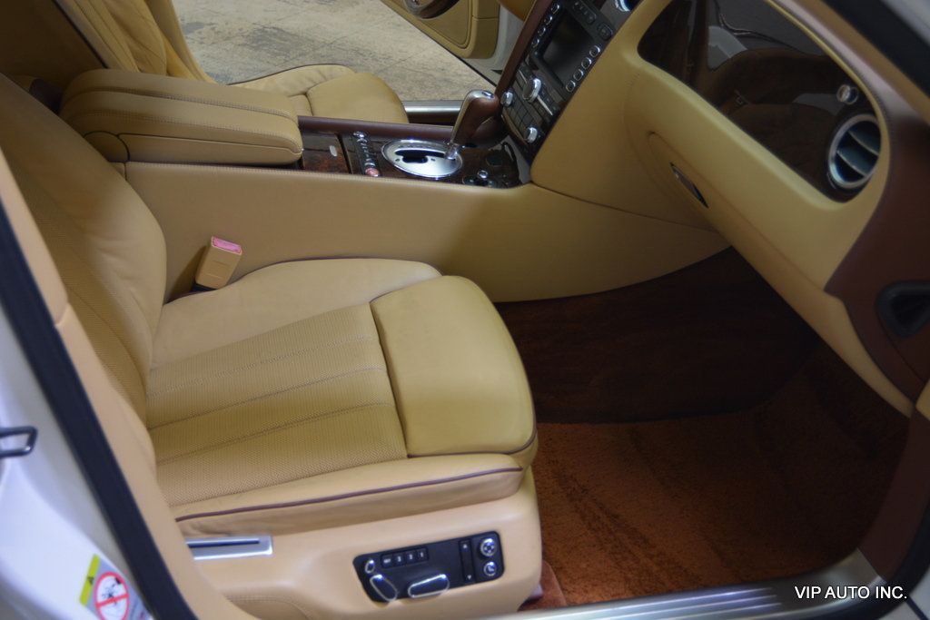 2010 Bentley Continental Flying Spur 4dr Sedan - 23076094 - 19