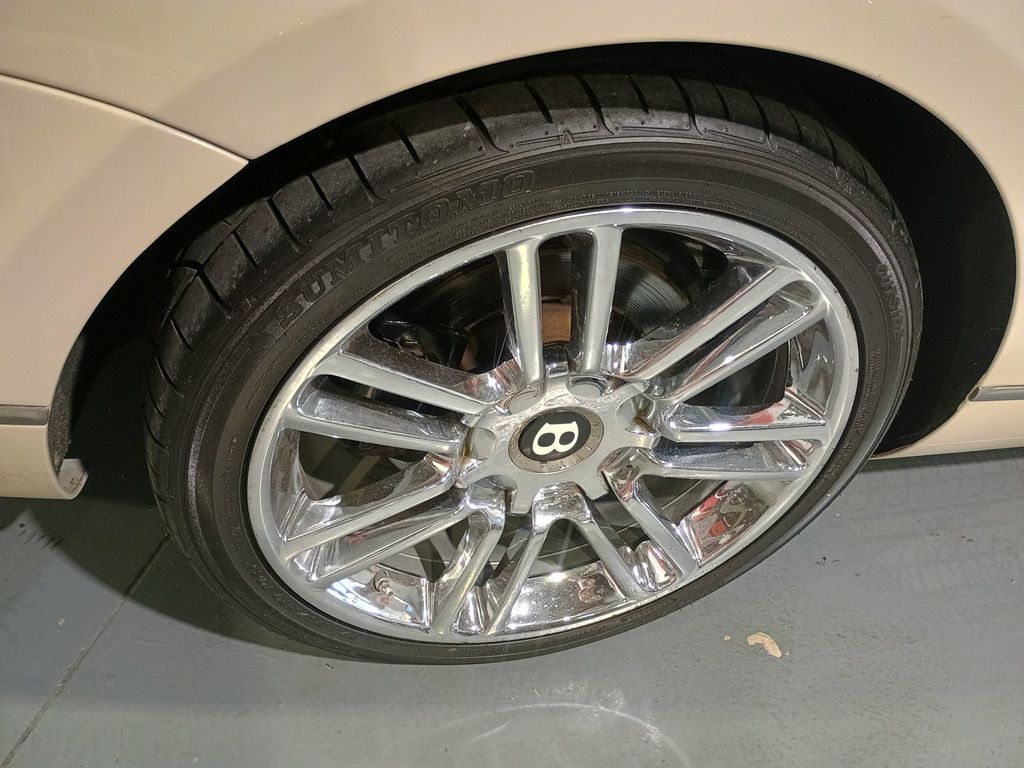 2010 Bentley Continental Flying Spur 4dr Sedan Clean Carfax Florida Car - 22937176 - 27