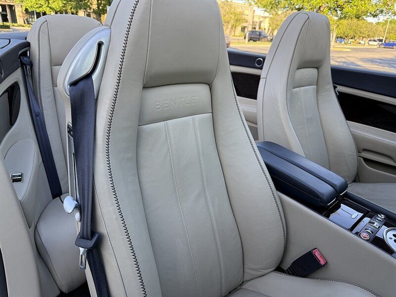 2010 Bentley Continental GT 2dr Convertible Clean Carfax - 22875731 - 25