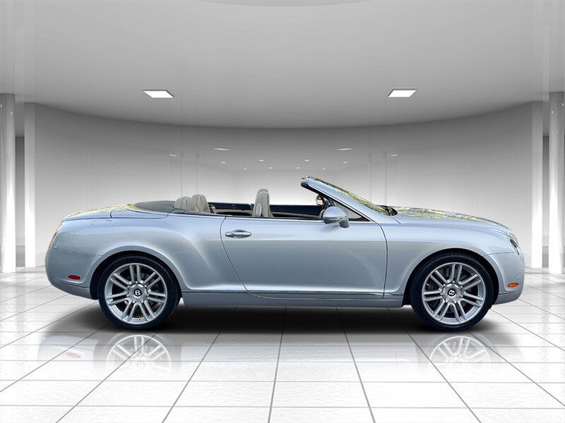 2010 Bentley Continental GT 2dr Convertible Clean Carfax - 22875731 - 8