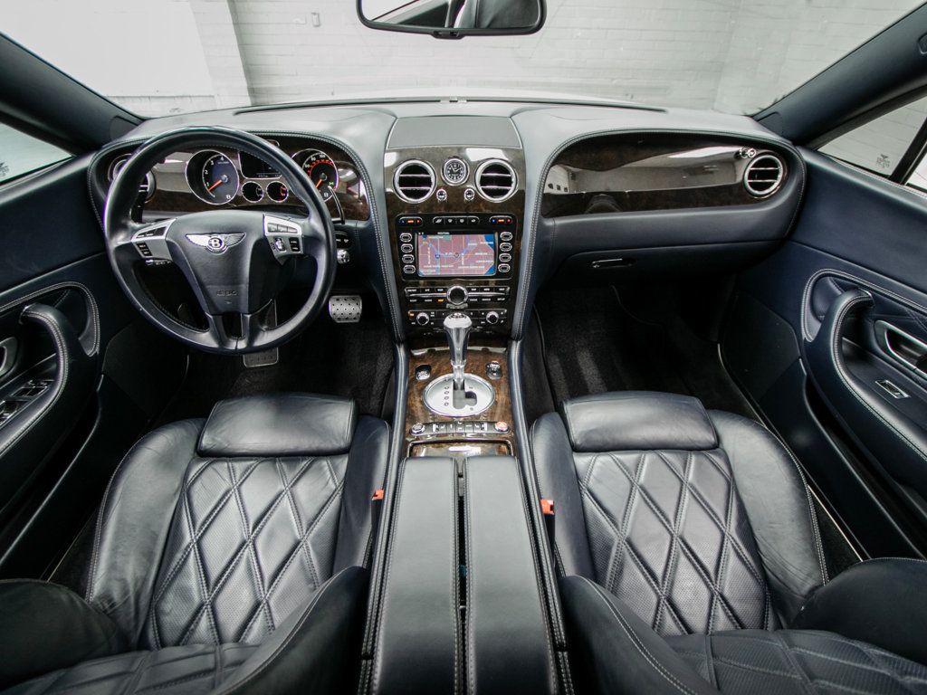 Bentley Continental photo 12