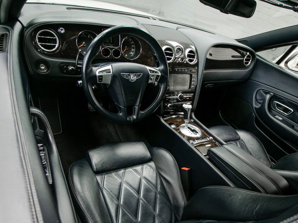 Bentley Continental photo 13