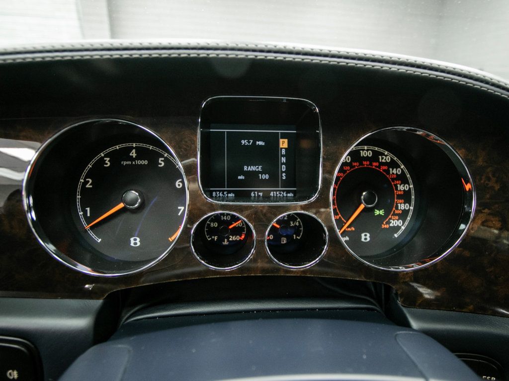 Bentley Continental photo 15
