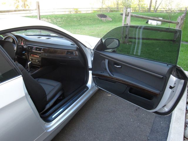 2010 BMW 3 Series 328i xDrive - 23012059 - 21