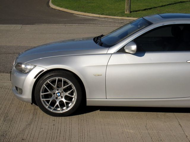 2010 BMW 3 Series 328i xDrive - 23012059 - 6