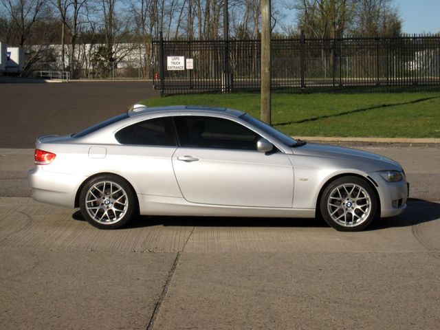 2010 BMW 3 Series 328i xDrive - 23012059 - 8