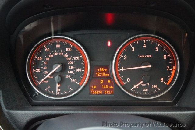 2010 BMW 3 Series 328i xDrive - 22965256 - 14