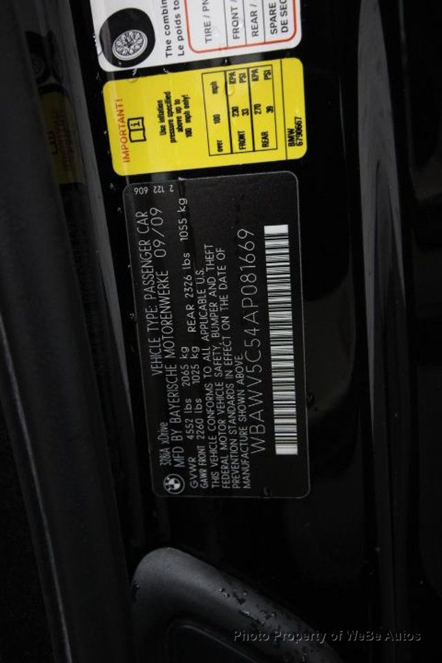 2010 BMW 3 Series 328i xDrive - 22965256 - 26