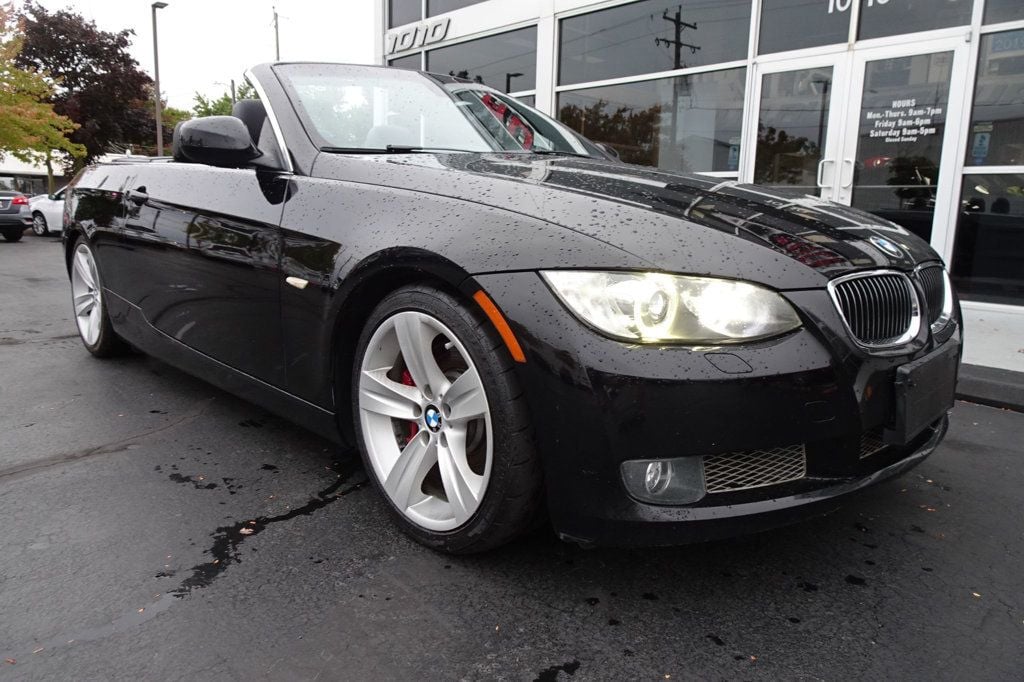 2010 Bmw 335i 3-Series photo 2