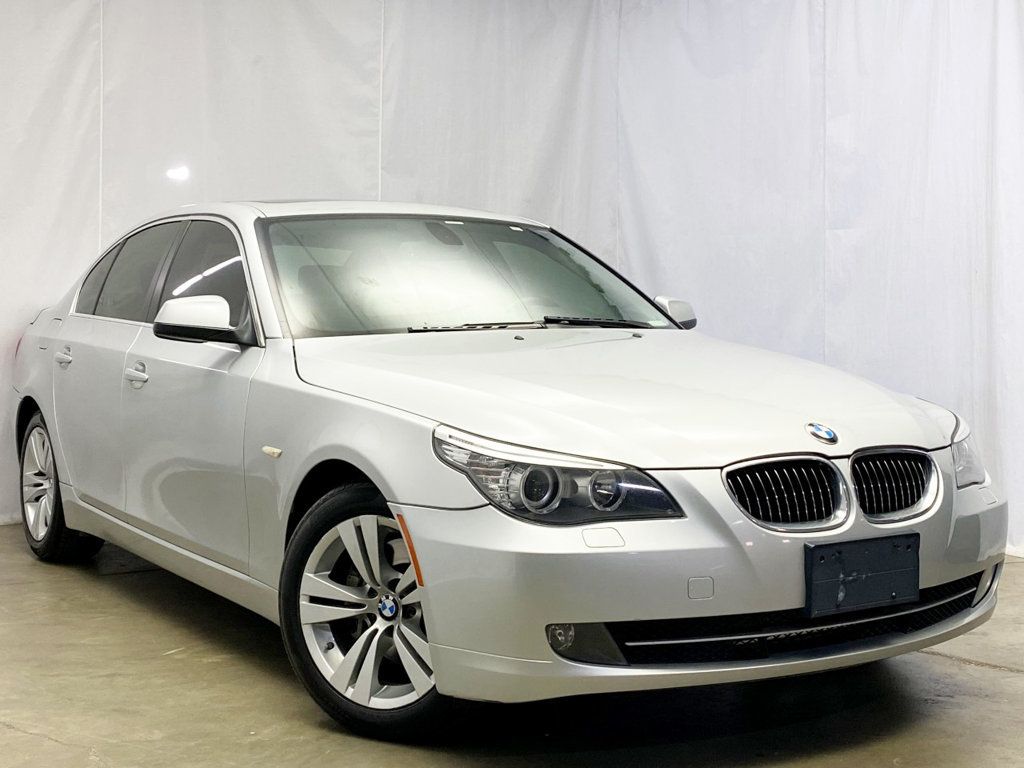 2010 BMW 5 Series 528i - 22629085 - 1