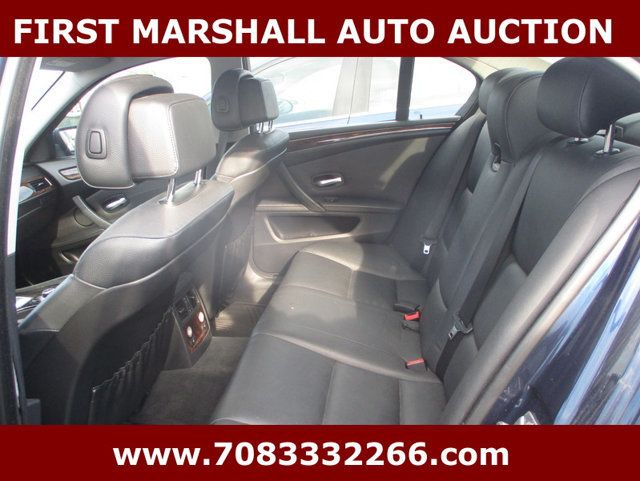 2010 BMW 5 Series 528i xDrive - 22927566 - 6