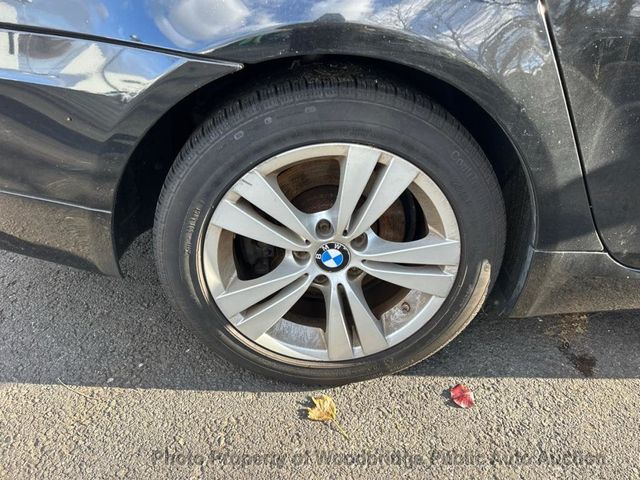 2010 BMW 5 Series 528i xDrive - 22953034 - 17