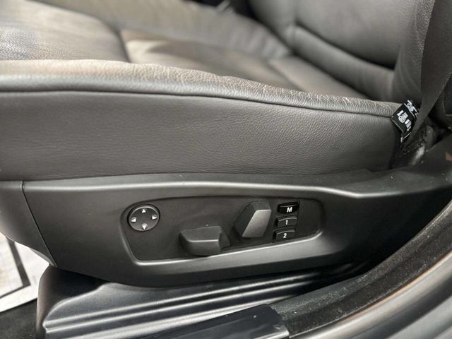 2010 BMW 5 Series 528i xDrive - 22996137 - 12