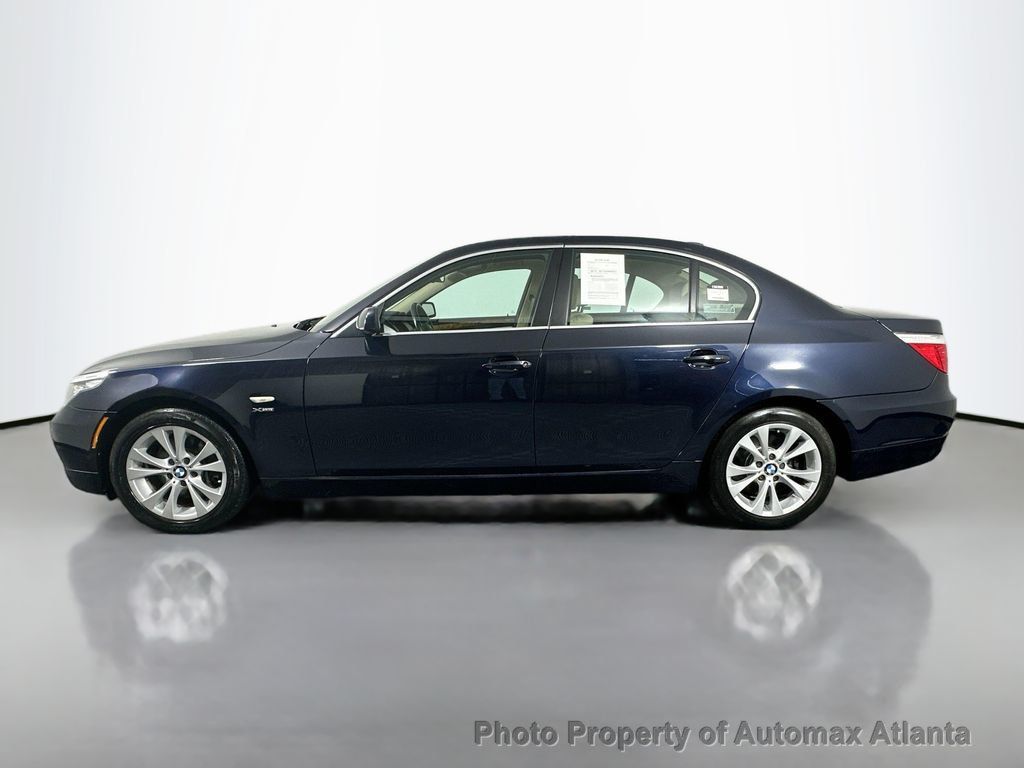 2010 BMW 5 series 535i xDrive - 22689802 - 7