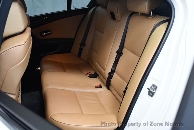 2010 BMW 5 Series 535i xDrive - 22955861 - 20