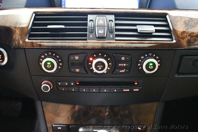 2010 BMW 5 Series 535i xDrive - 22955861 - 24