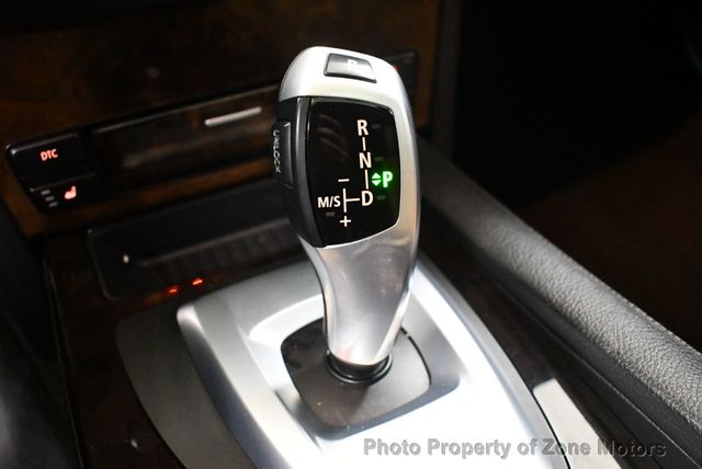 2010 BMW 5 Series 535i xDrive - 22955861 - 39