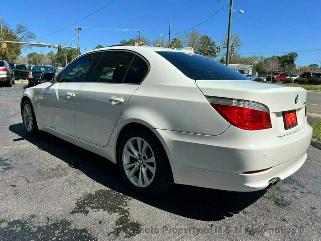 2010 BMW 5 Series 535i xDrive - 22373922 - 7