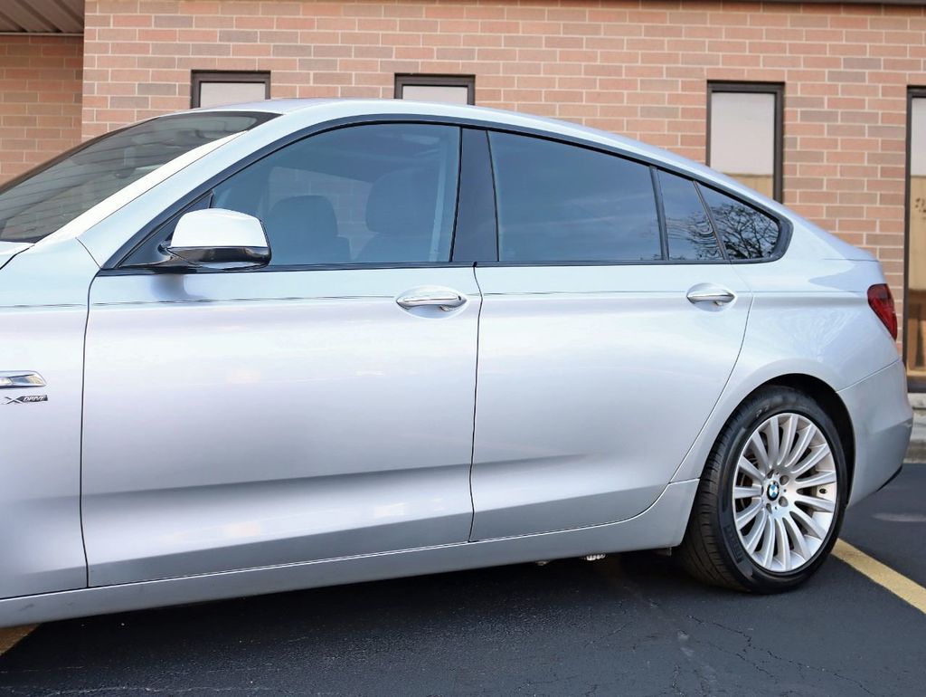 2010 BMW 5 Series Gran Turismo 550i xDrive Gran Turismo - 22188515 - 1