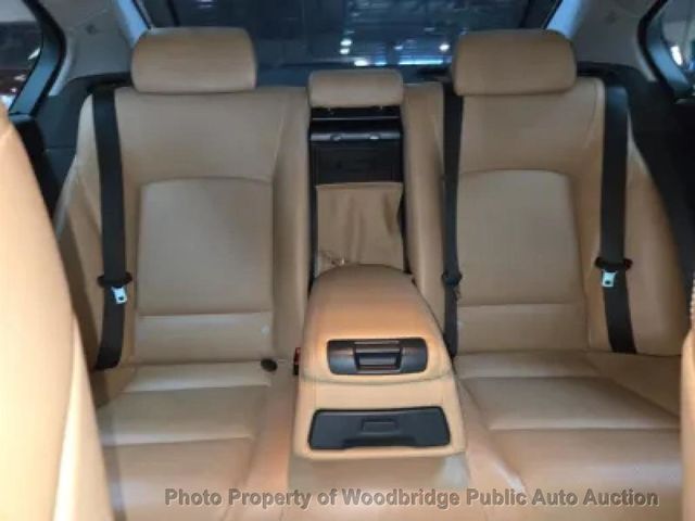 2010 BMW 7 Series 750Li xDrive - 22989704 - 8