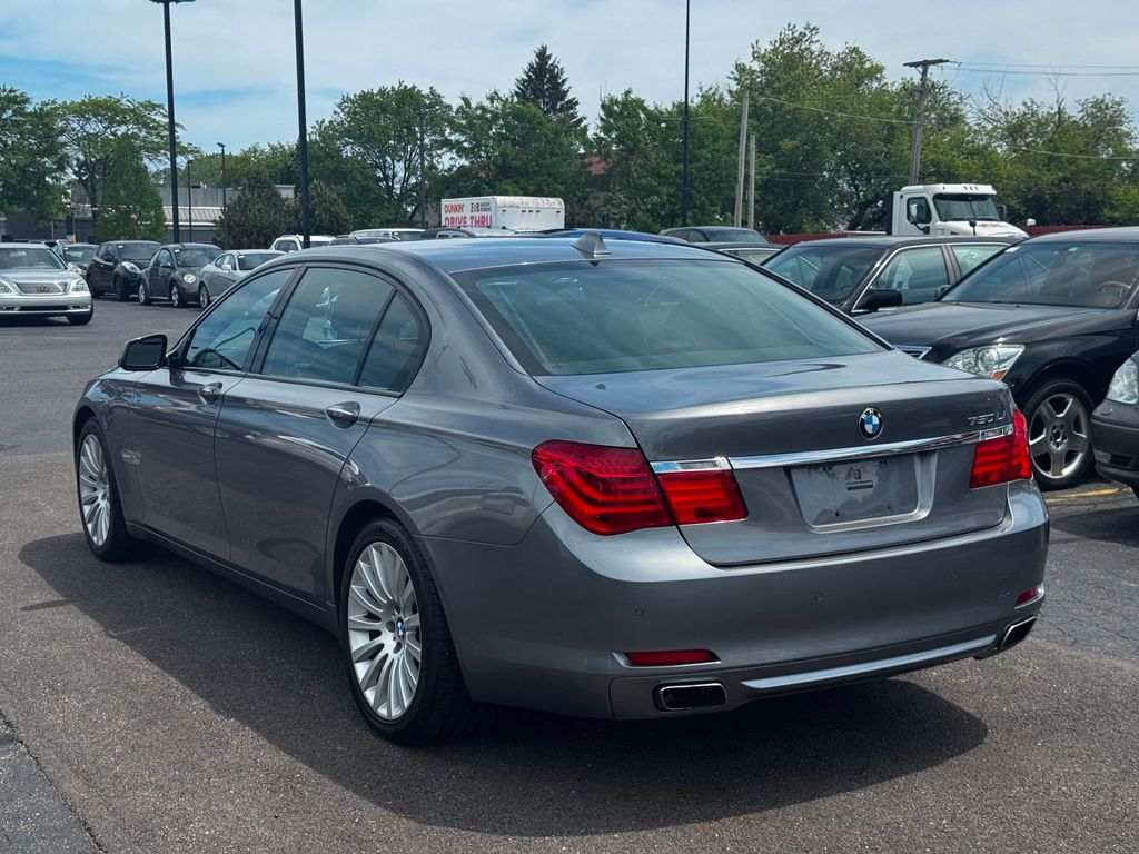 2010 BMW 7 Series 750Li xDrive - 23031359 - 7
