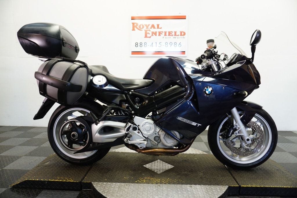 2010 BMW F800ST NICE TOURING BIKE!!! - 22489264 - 0