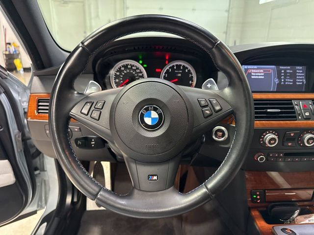 2010 BMW M5 Base Trim - 23010532 - 18