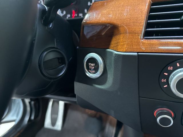 2010 BMW M5 Base Trim - 23010532 - 27