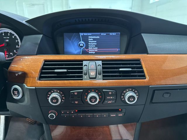 2010 BMW M5 Base Trim - 23010532 - 28