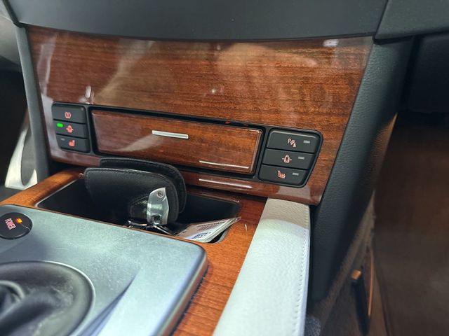 2010 BMW M5 Base Trim - 23010532 - 33