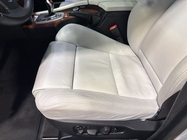 2010 BMW M5 Base Trim - 23010532 - 44