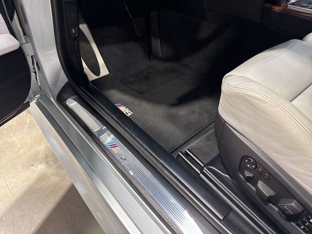 2010 BMW M5 Base Trim - 23010532 - 47