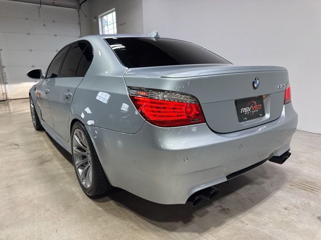 2010 BMW M5 Base Trim - 23010532 - 4