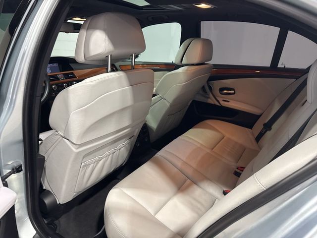 2010 BMW M5 Base Trim - 23010532 - 52