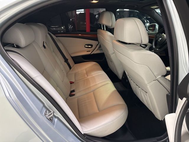 2010 BMW M5 Base Trim - 23010532 - 56