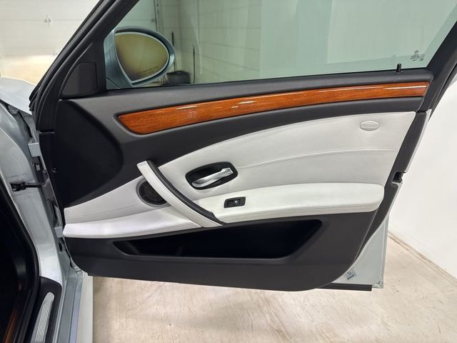 2010 BMW M5 Base Trim - 23010532 - 67
