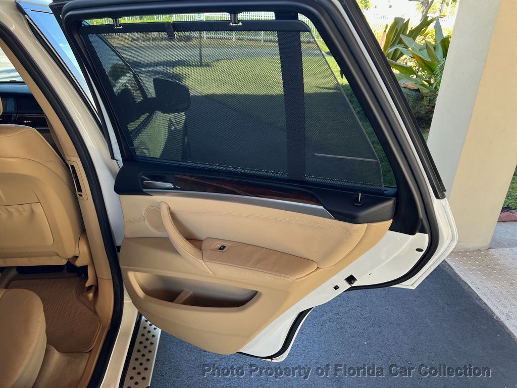 2010 BMW X5 xDrive30i Premium 3rd Row Seats - 22675464 - 55