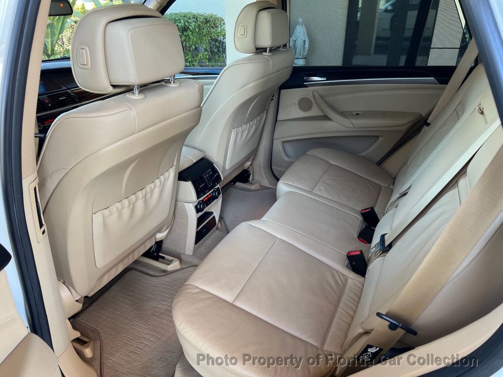 2010 BMW X5 xDrive30i Premium 3rd Row Seats - 22675464 - 8