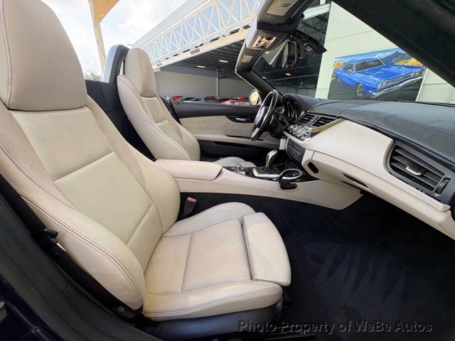 2010 BMW Z4 Roadster sDrive35i - 23026747 - 29