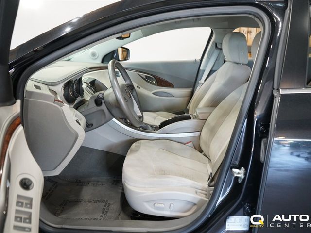 2010 Buick Allure CX - 23022845 - 9